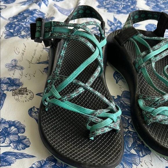 Chacos Strappy Teal and Black Women's Sandals Size 7 - Picture 2 of 8